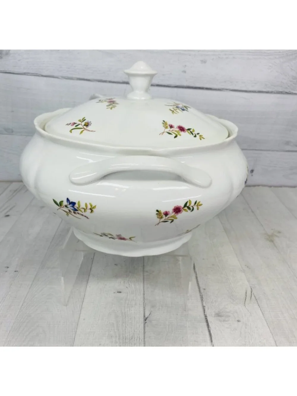 BIA Cordon Blue VERSAILLES Scalloped Red Blue Flowers Lidded Soup Tureen W Ladle